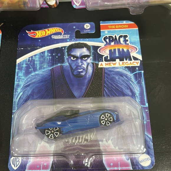 Hot Wheels - Space Jams A New Legacy (5) Car Lot - Lebron James and more - Picture 6 of 8